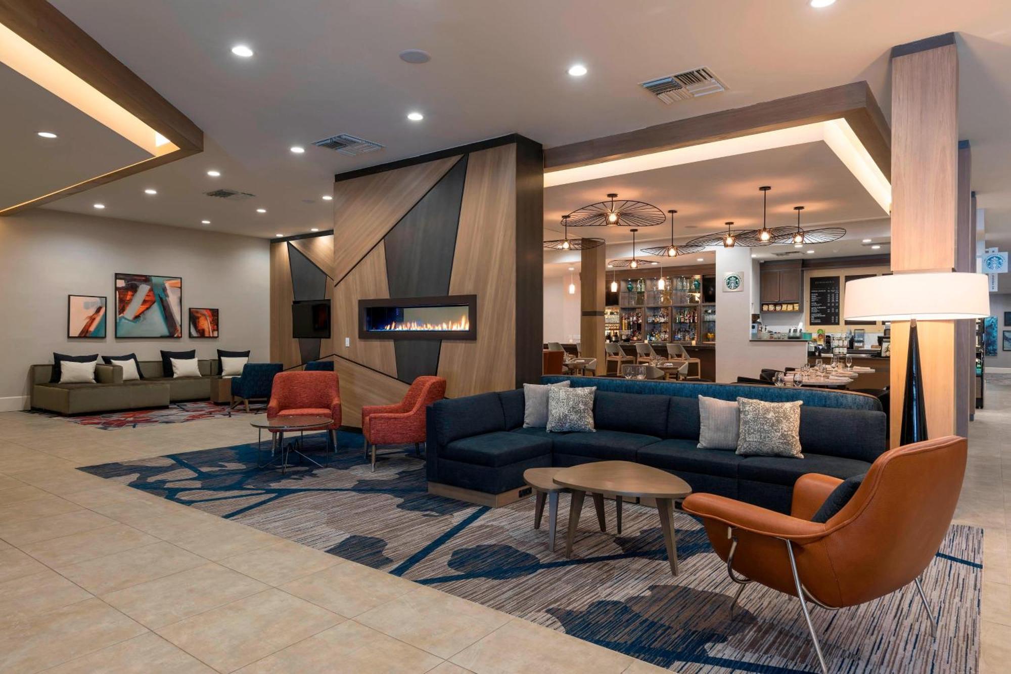 เดลต้า โฮเต็ล บาย แมริออท แกรนด์แรพิดส์แอร์พอร์ต Hotel Kentwood ภายนอก รูปภาพ