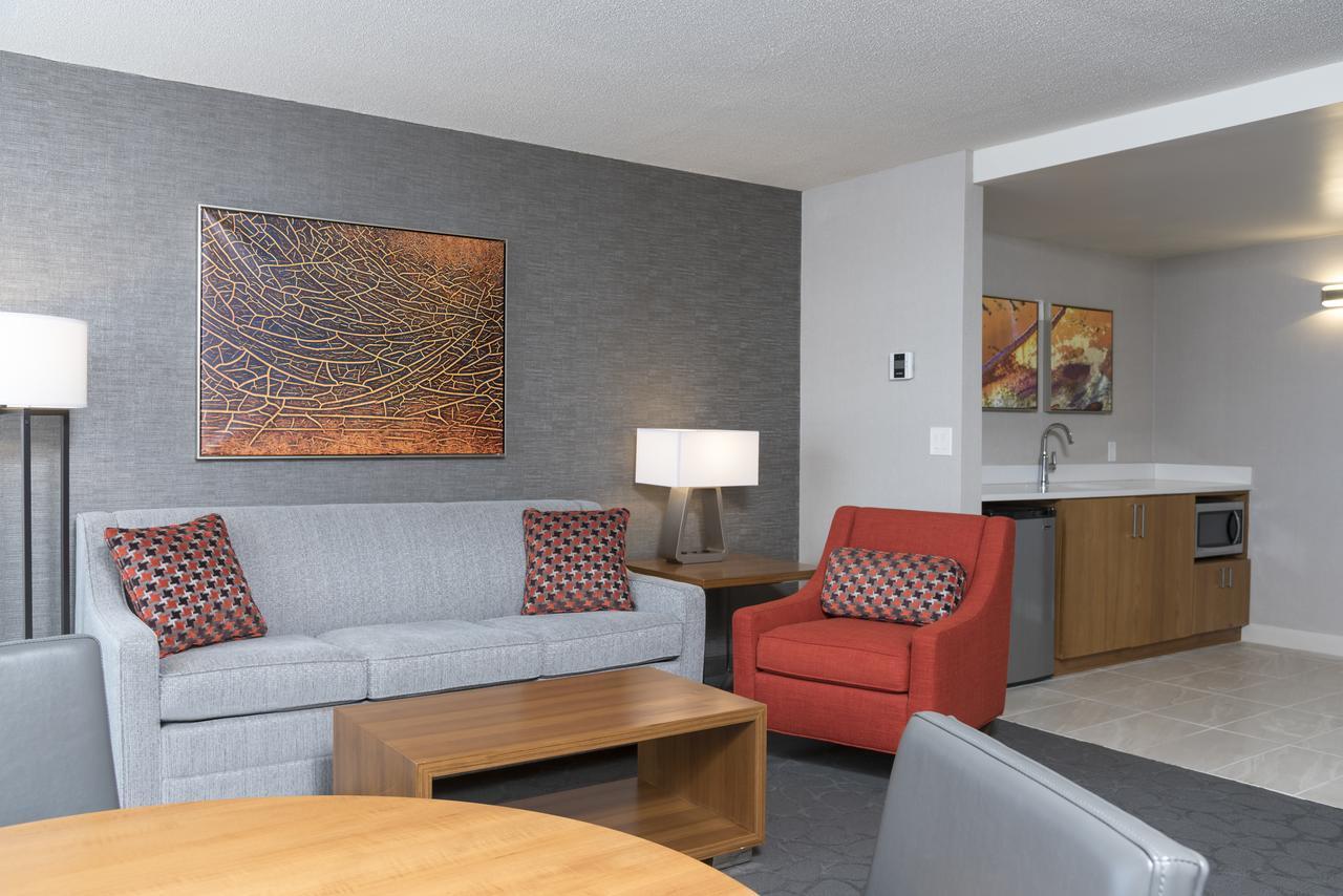 เดลต้า โฮเต็ล บาย แมริออท แกรนด์แรพิดส์แอร์พอร์ต Hotel Kentwood ภายนอก รูปภาพ